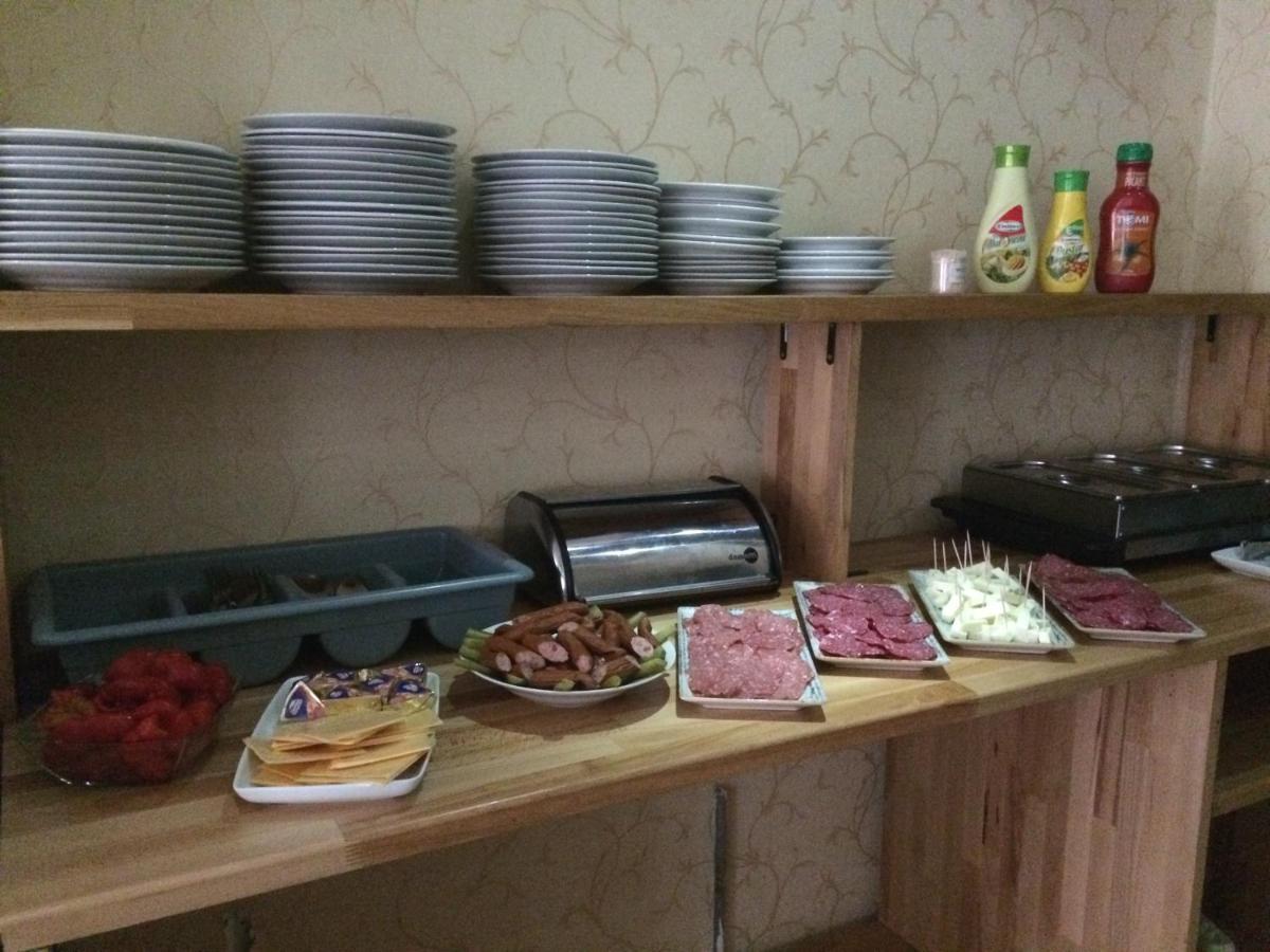 Rhc Royal Hotel Oradea Ngoại thất bức ảnh