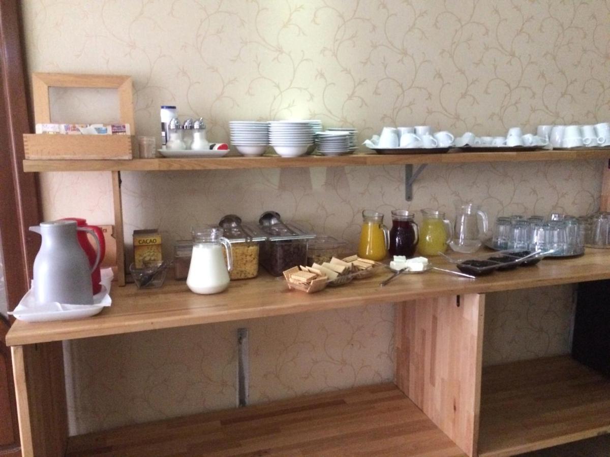 Rhc Royal Hotel Oradea Ngoại thất bức ảnh