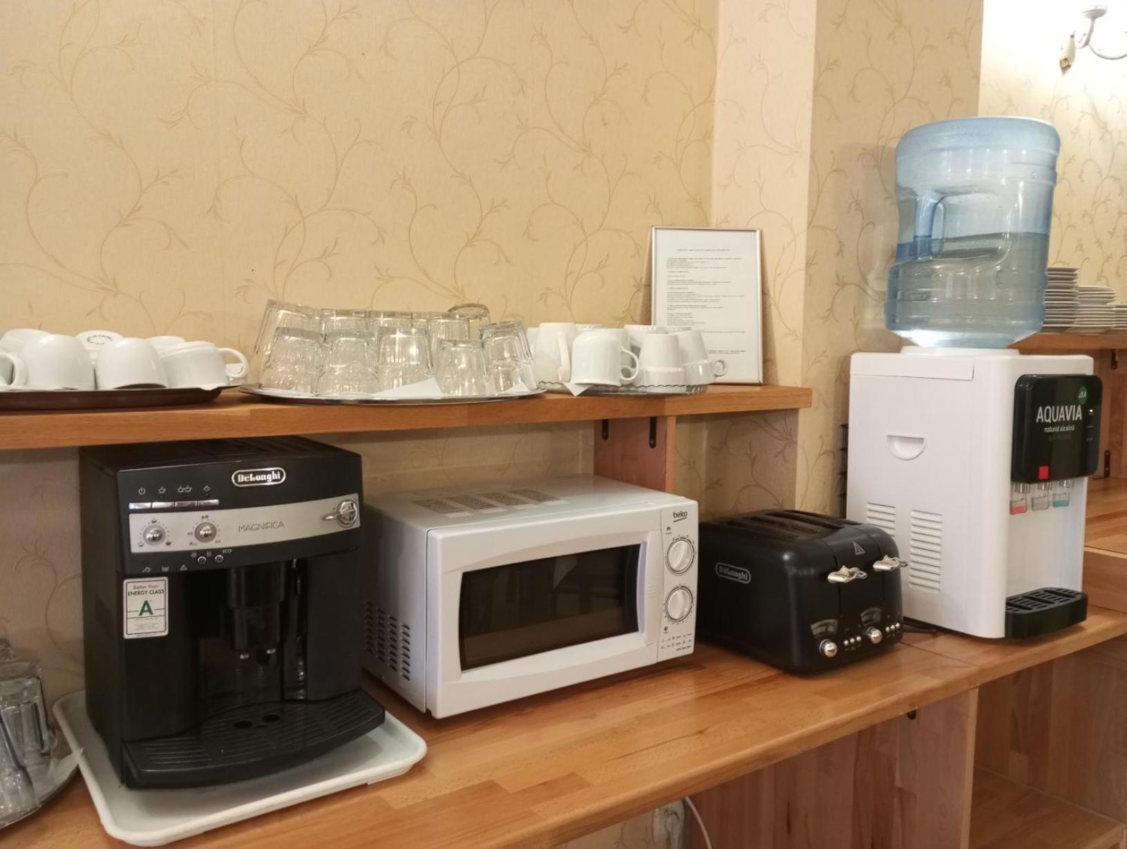 Rhc Royal Hotel Oradea Ngoại thất bức ảnh