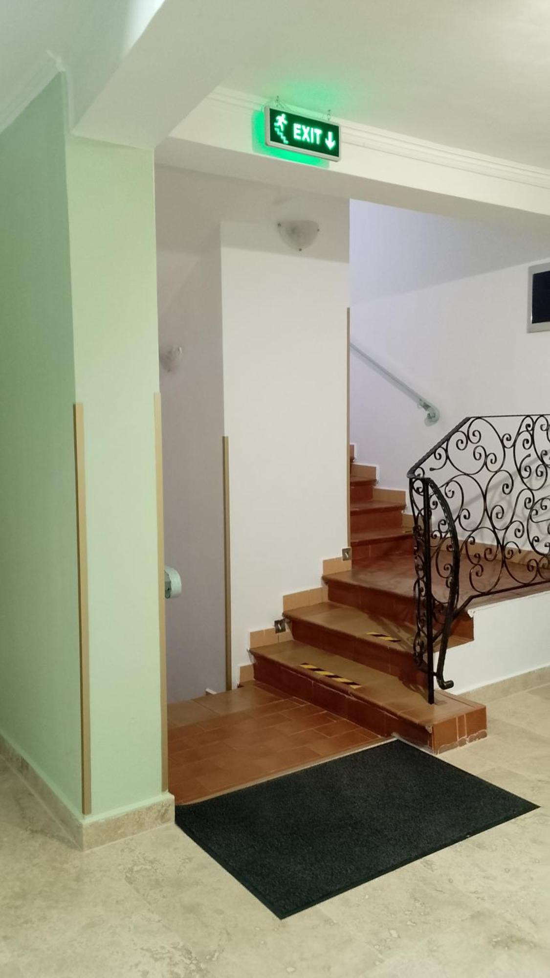Rhc Royal Hotel Oradea Ngoại thất bức ảnh