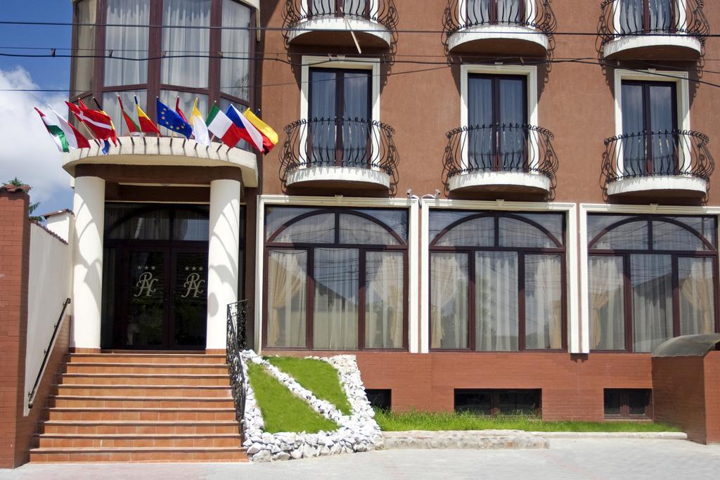 Rhc Royal Hotel Oradea Ngoại thất bức ảnh